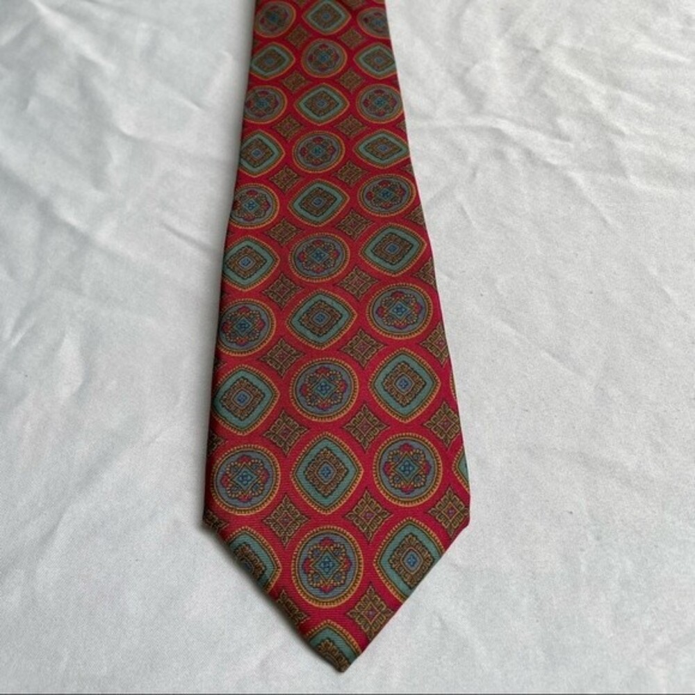 English Leather Mens Neck Tie100% Silk Tie Red Green Patttern